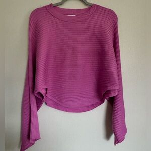 PINK ROSE Cropped Scallop Hem Ribbed Sweater - Women's Size M - Valentine's Day